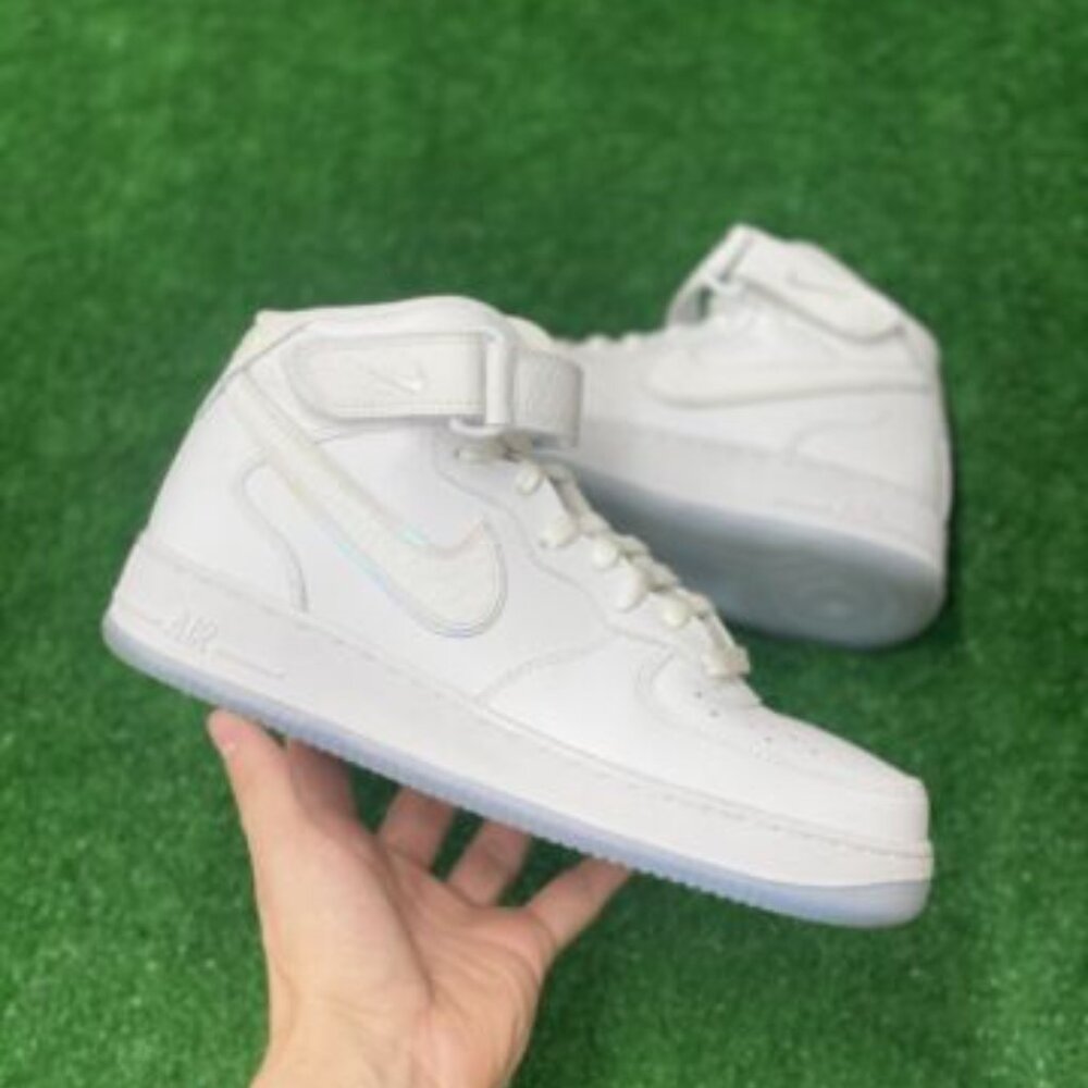 Nike Air Force 1 Mid Womens Sportswear Shoes White FN4274-100 VNDS Size 9.5